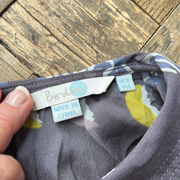 Boden Gray Sheer Floral Blouse - Picture 5 of 12